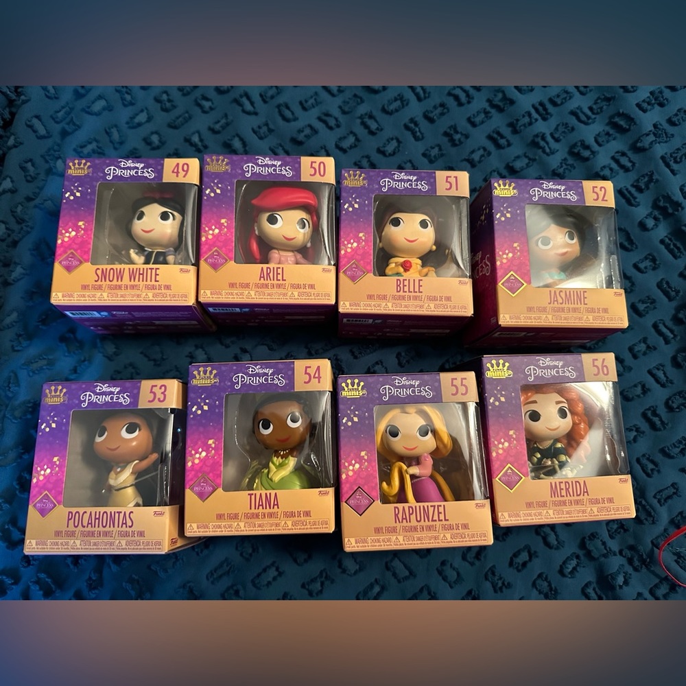 Disney Princess Funko pop set (8 piece, rare Merida)